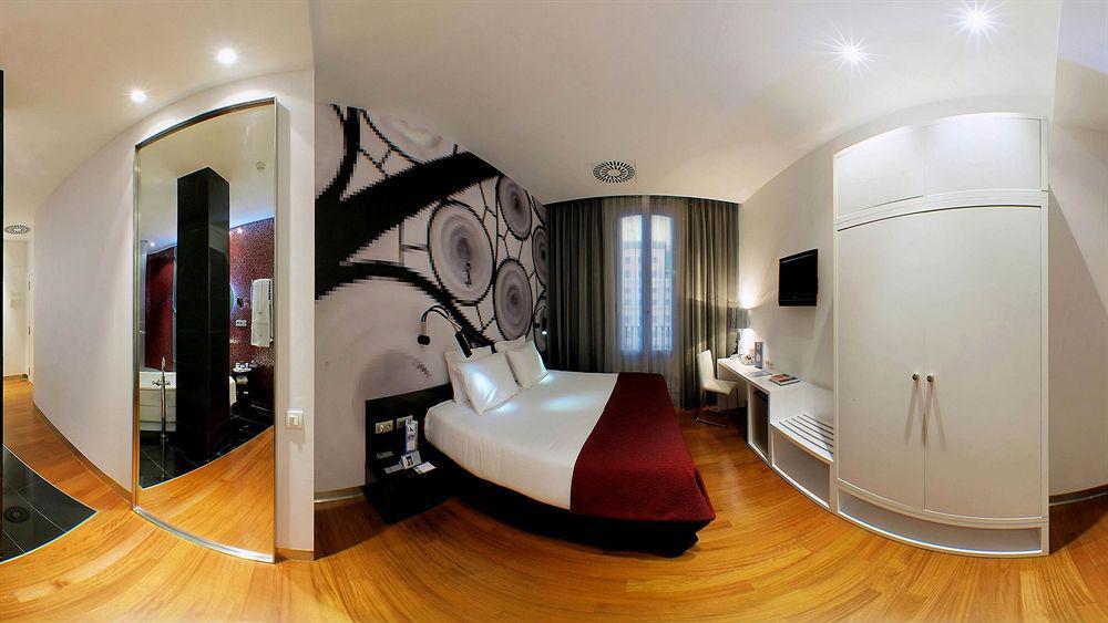 Hotel Bcn Design Barcelona Eksteriør bilde A room at the hotel