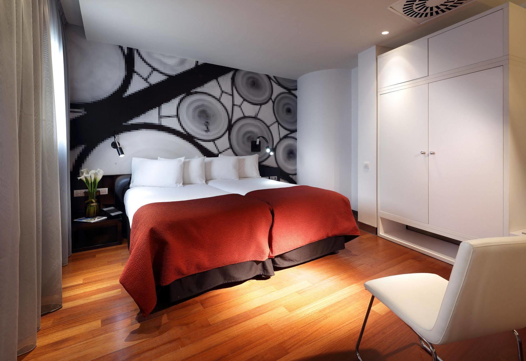 Hotel Bcn Design Barcelona Eksteriør bilde A room at the hotel